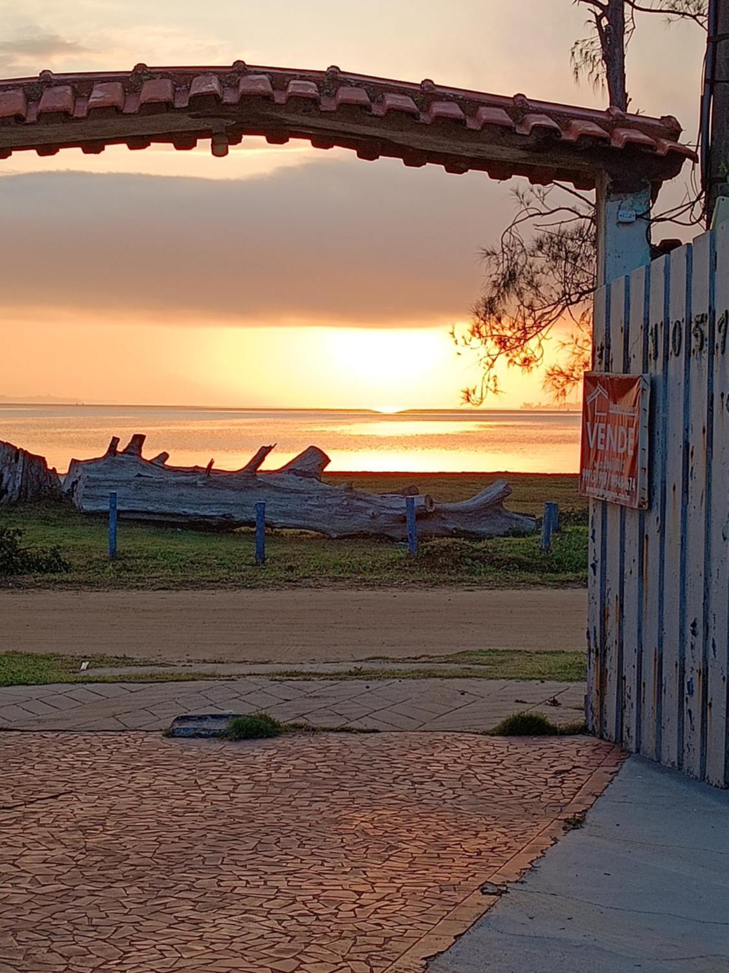 Praia Seca, 10 Pessoas, Em Frente A Lagoa Do Tome 아라루아마 외부 사진